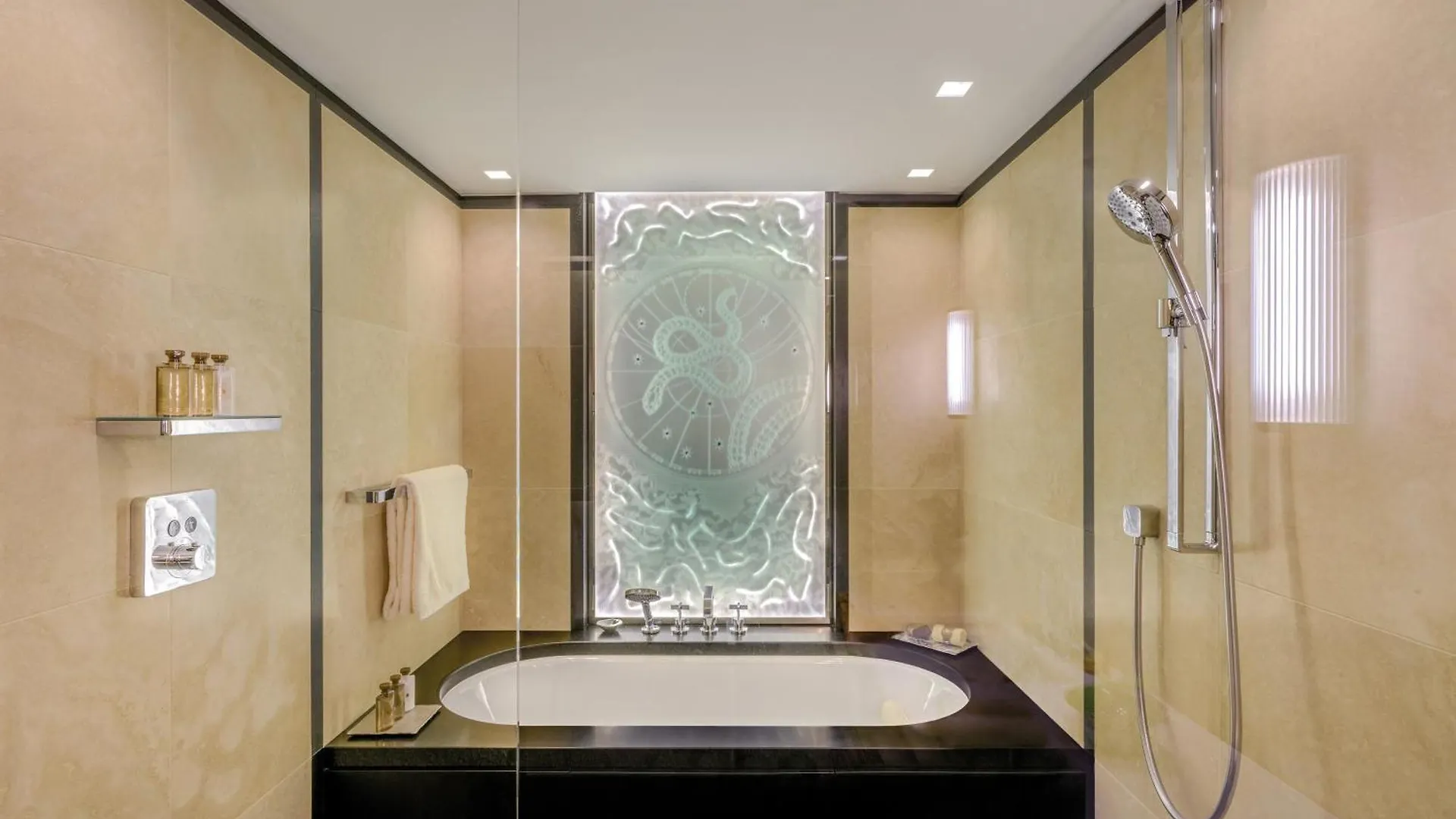 Bvlgari 5*